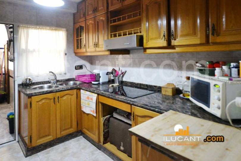 Alicante,Alicante,España,2 Bedrooms Bedrooms,1 BañoBathrooms,Pisos,12668
