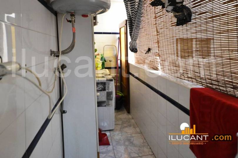 Alicante,Alicante,España,2 Bedrooms Bedrooms,1 BañoBathrooms,Pisos,12668