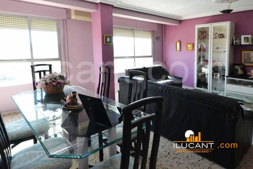 Alicante,Alicante,España,3 Bedrooms Bedrooms,2 BathroomsBathrooms,Pisos,12680