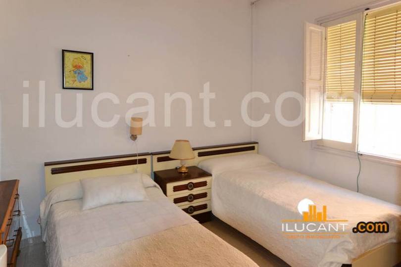 Alicante,Alicante,España,3 Bedrooms Bedrooms,1 BañoBathrooms,Pisos,12696