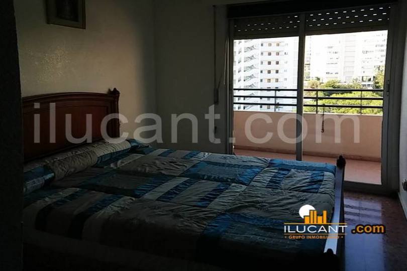 Alicante,Alicante,España,3 Bedrooms Bedrooms,2 BathroomsBathrooms,Pisos,12697