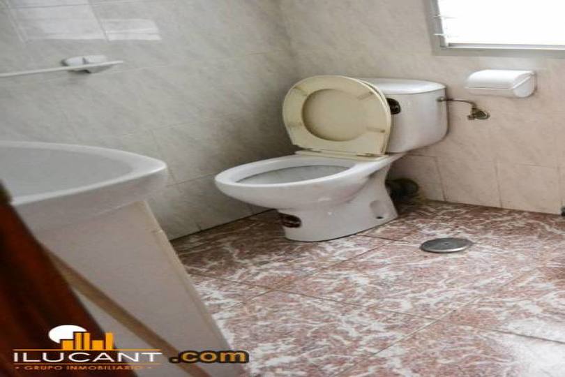 Alicante,Alicante,España,3 Bedrooms Bedrooms,1 BañoBathrooms,Pisos,12699