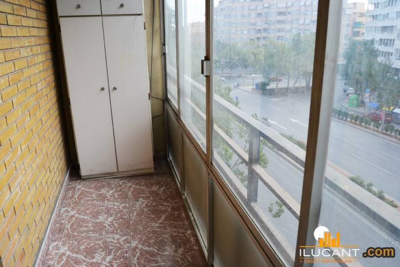 Alicante,Alicante,España,3 Bedrooms Bedrooms,1 BañoBathrooms,Pisos,12699