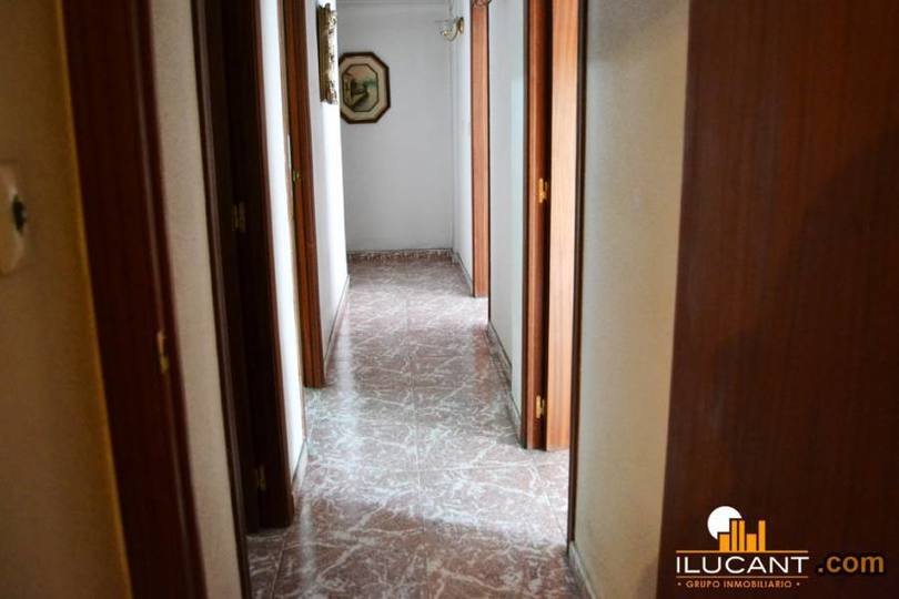 Alicante,Alicante,España,3 Bedrooms Bedrooms,1 BañoBathrooms,Pisos,12699