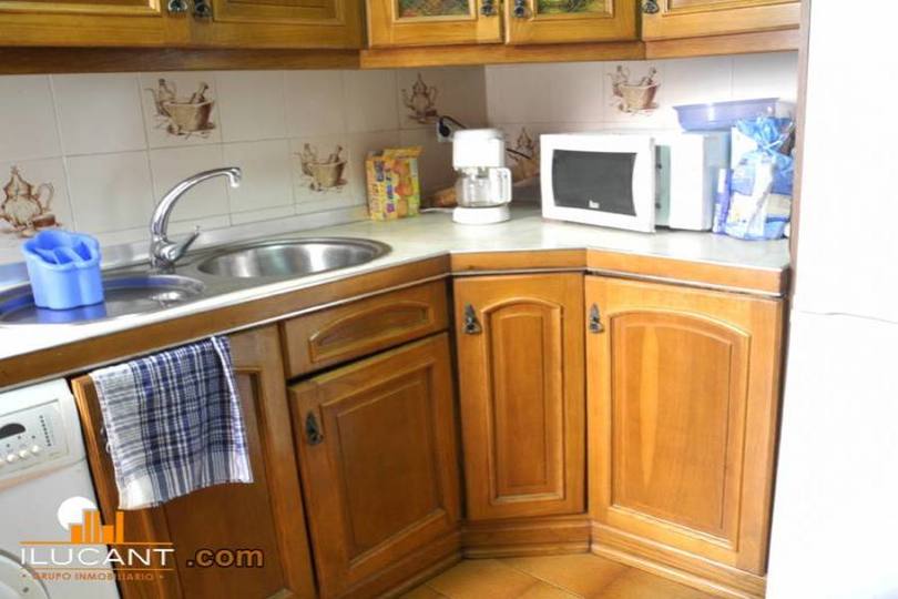 Alicante,Alicante,España,3 Bedrooms Bedrooms,2 BathroomsBathrooms,Pisos,12703