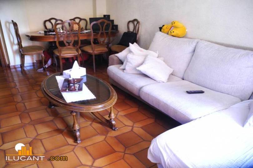 Alicante,Alicante,España,3 Bedrooms Bedrooms,2 BathroomsBathrooms,Pisos,12703