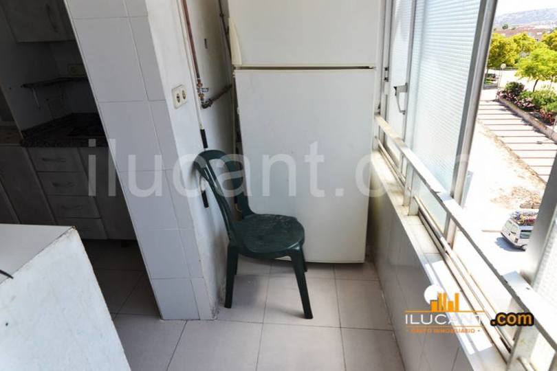 Alicante,Alicante,España,3 Bedrooms Bedrooms,1 BañoBathrooms,Pisos,12714