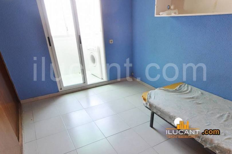 Alicante,Alicante,España,3 Bedrooms Bedrooms,1 BañoBathrooms,Pisos,12714