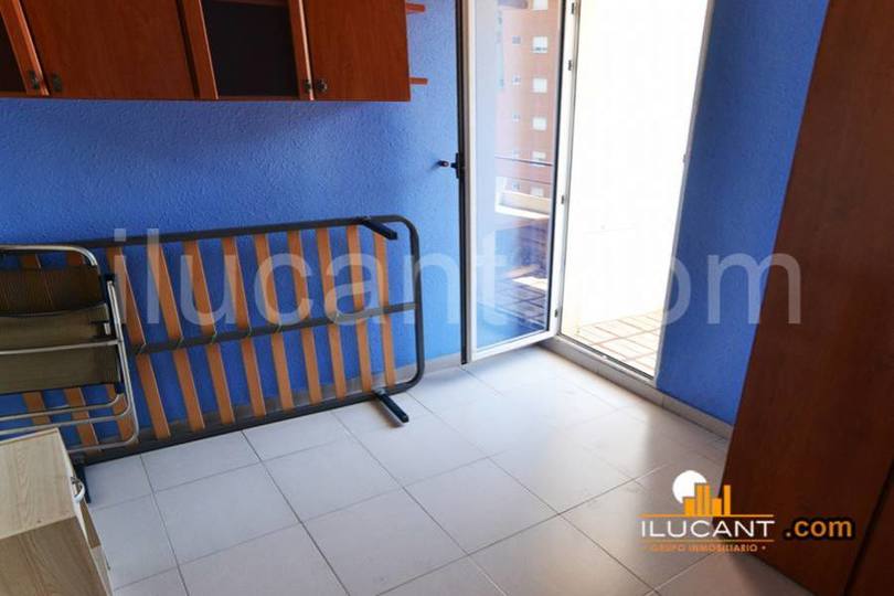 Alicante,Alicante,España,3 Bedrooms Bedrooms,1 BañoBathrooms,Pisos,12714