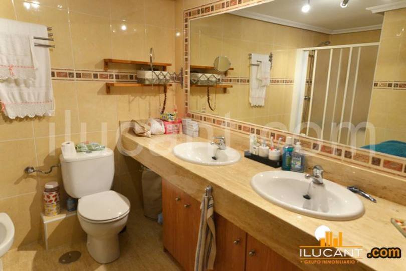 Alicante,Alicante,España,2 Bedrooms Bedrooms,1 BañoBathrooms,Pisos,12717