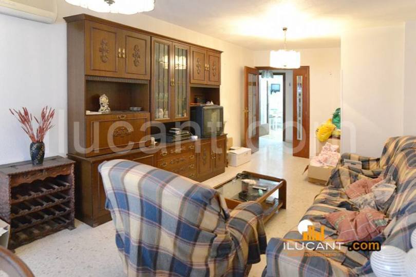 Alicante,Alicante,España,3 Bedrooms Bedrooms,2 BathroomsBathrooms,Pisos,12723