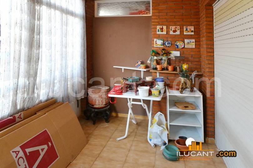 Alicante,Alicante,España,3 Bedrooms Bedrooms,2 BathroomsBathrooms,Pisos,12723