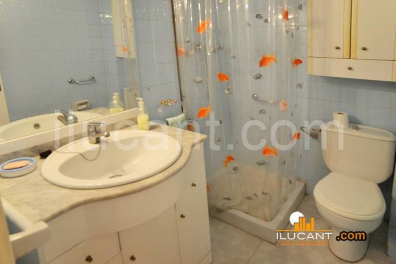Alicante,Alicante,España,3 Bedrooms Bedrooms,2 BathroomsBathrooms,Pisos,12732