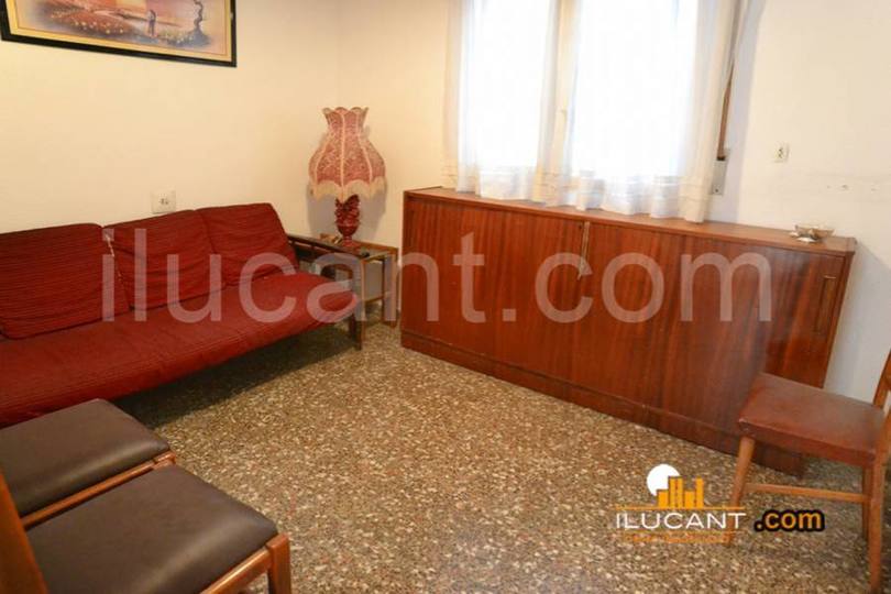 Alicante,Alicante,España,3 Bedrooms Bedrooms,2 BathroomsBathrooms,Pisos,12732