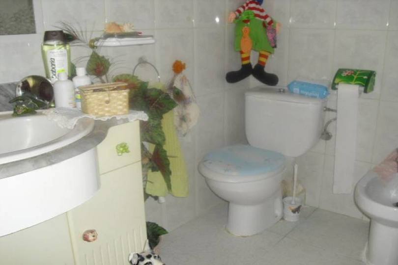 Alicante,Alicante,España,3 Bedrooms Bedrooms,1 BañoBathrooms,Pisos,12734