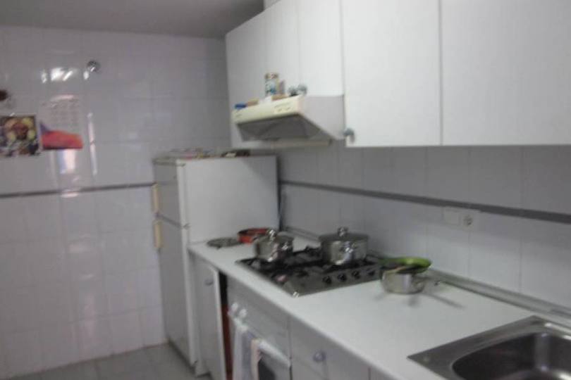 Alicante,Alicante,España,4 Bedrooms Bedrooms,2 BathroomsBathrooms,Pisos,12742