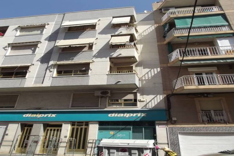 Elche,Alicante,España,3 Bedrooms Bedrooms,2 BathroomsBathrooms,Pisos,12748