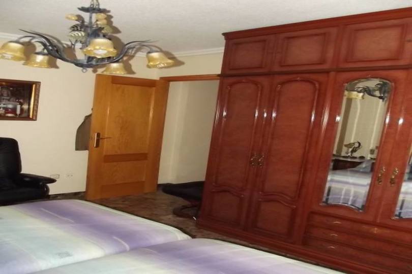 Elche,Alicante,España,3 Bedrooms Bedrooms,2 BathroomsBathrooms,Pisos,12748