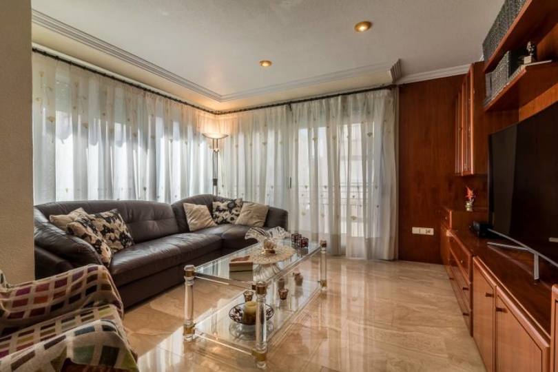 Elche,Alicante,España,3 Bedrooms Bedrooms,2 BathroomsBathrooms,Pisos,12751