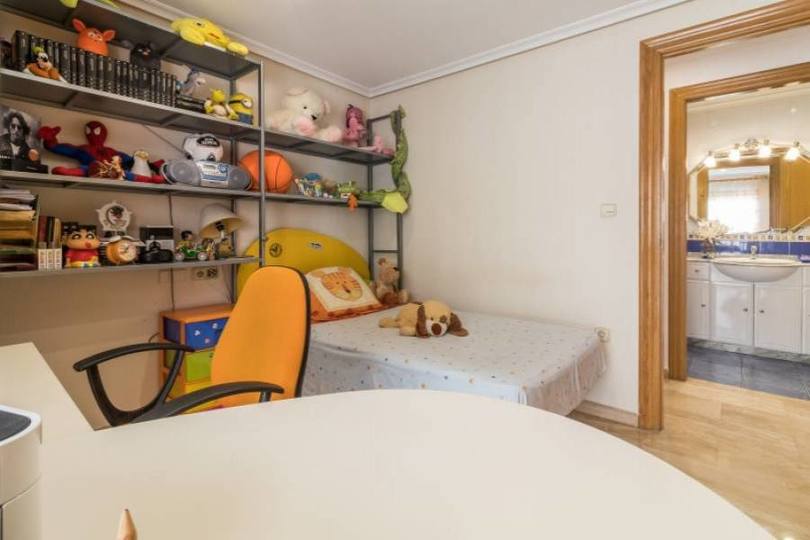 Elche,Alicante,España,3 Bedrooms Bedrooms,2 BathroomsBathrooms,Pisos,12751