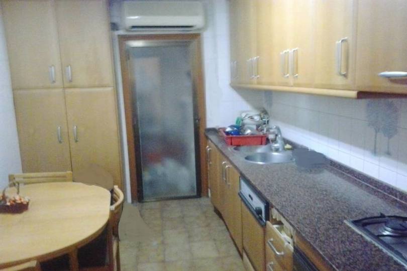 Benidorm,Alicante,España,4 Bedrooms Bedrooms,2 BathroomsBathrooms,Pisos,12764