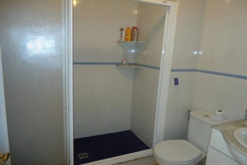 Guardamar del Segura,Alicante,España,2 Habitaciones Habitaciones,1 BañoBaños,Apartamentos,2099