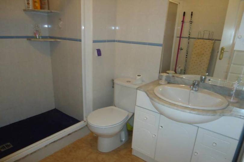 Guardamar del Segura,Alicante,España,2 Habitaciones Habitaciones,1 BañoBaños,Apartamentos,2099