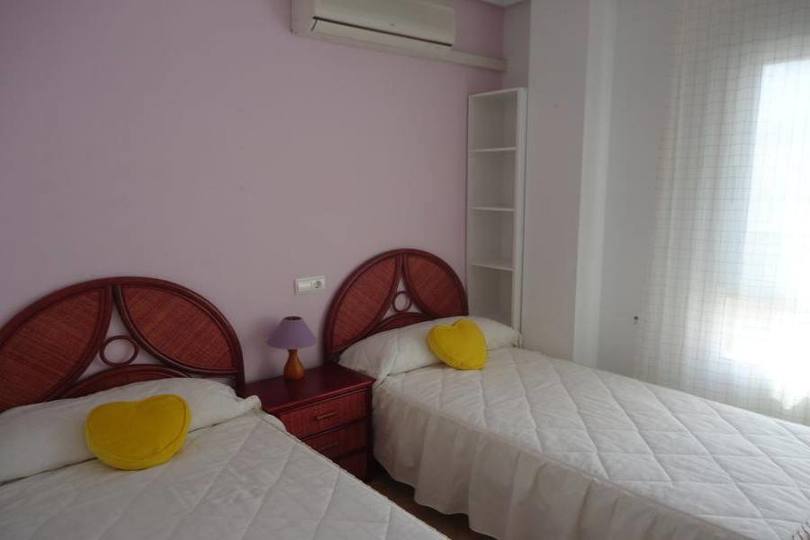 Guardamar del Segura,Alicante,España,2 Habitaciones Habitaciones,1 BañoBaños,Apartamentos,2099