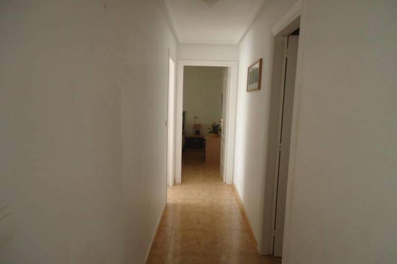 Guardamar del Segura,Alicante,España,2 Habitaciones Habitaciones,1 BañoBaños,Apartamentos,2099