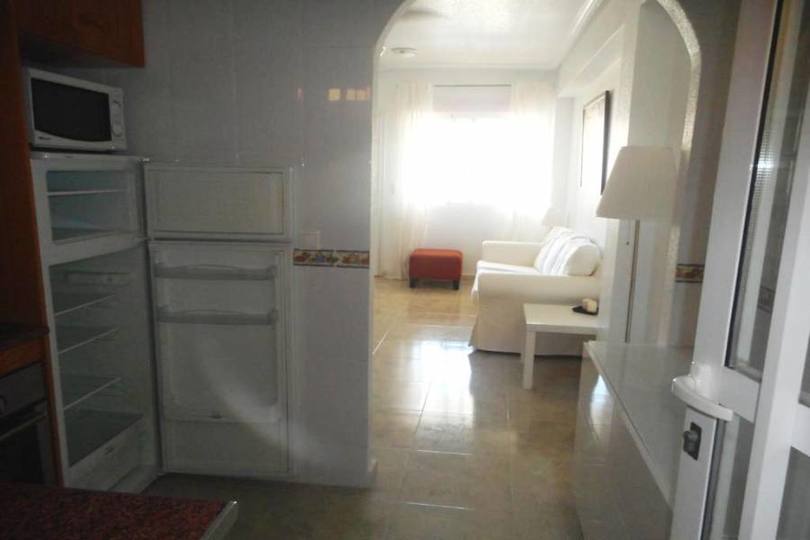 Alicante,Alicante,España,2 Habitaciones Habitaciones,1 BañoBaños,Apartamentos,2108
