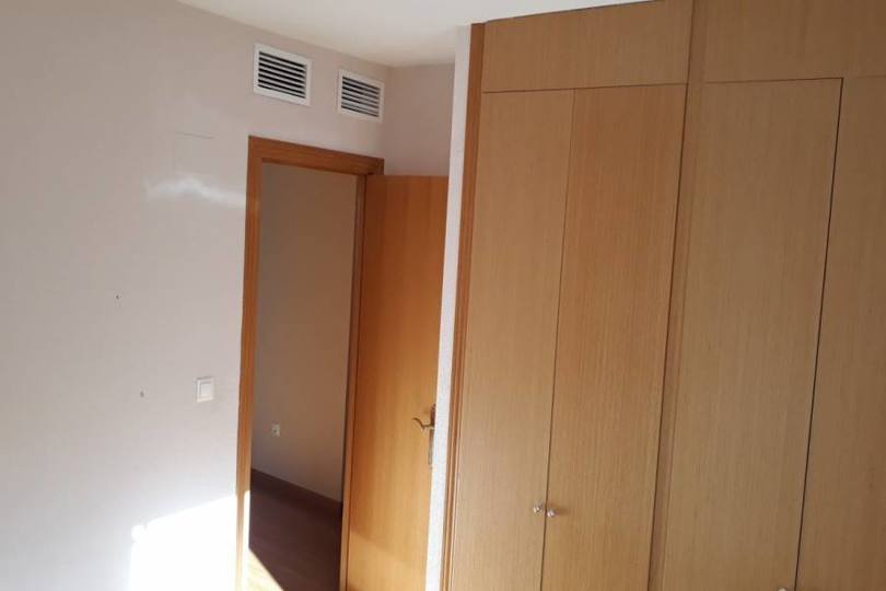 Alicante,Alicante,España,2 Bedrooms Bedrooms,1 BañoBathrooms,Pisos,13853