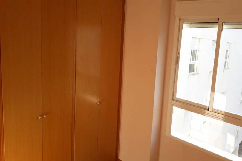 Alicante,Alicante,España,2 Bedrooms Bedrooms,1 BañoBathrooms,Pisos,13853