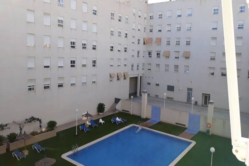 Alicante,Alicante,España,2 Bedrooms Bedrooms,1 BañoBathrooms,Pisos,13853