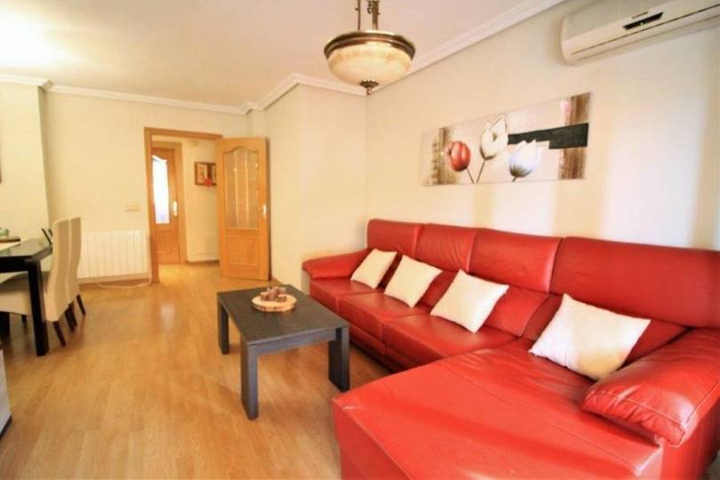 Alicante,Alicante,España,4 Bedrooms Bedrooms,2 BathroomsBathrooms,Pisos,13856