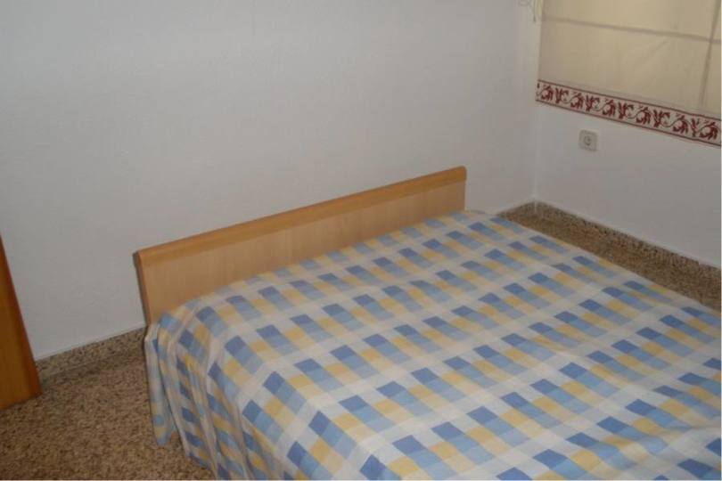 Alicante,Alicante,España,4 Bedrooms Bedrooms,1 BañoBathrooms,Pisos,13862