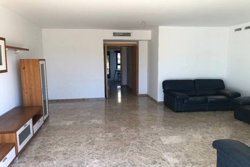 Alicante,Alicante,España,3 Bedrooms Bedrooms,2 BathroomsBathrooms,Pisos,13866