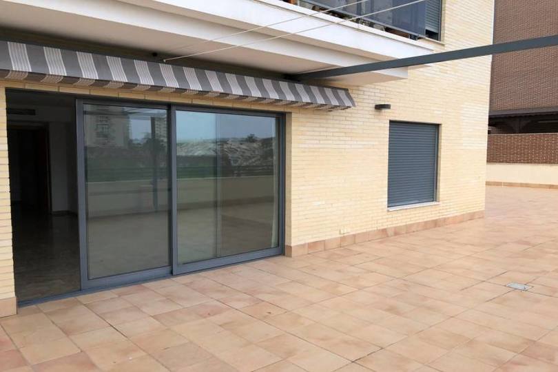 Alicante,Alicante,España,3 Bedrooms Bedrooms,2 BathroomsBathrooms,Pisos,13866