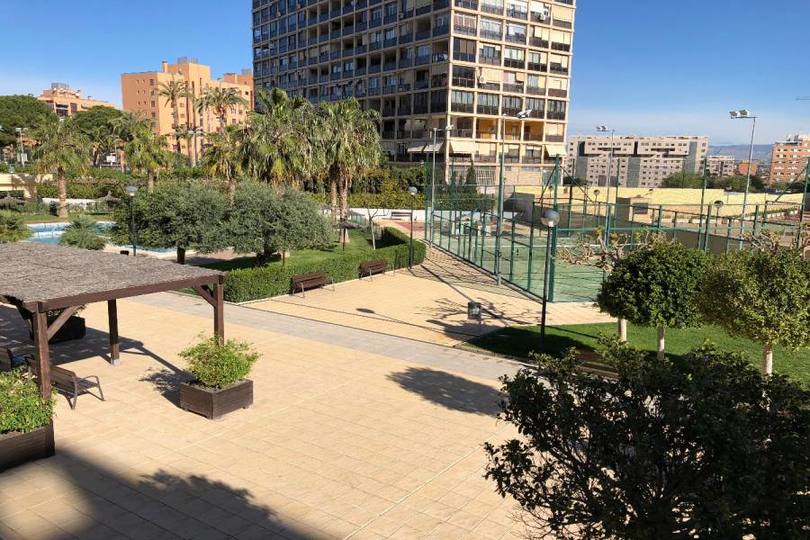 Alicante,Alicante,España,3 Bedrooms Bedrooms,2 BathroomsBathrooms,Pisos,13866