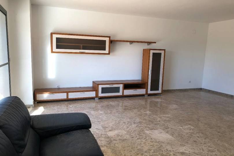 Alicante,Alicante,España,3 Bedrooms Bedrooms,2 BathroomsBathrooms,Pisos,13866