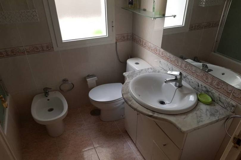 Alicante,Alicante,España,3 Bedrooms Bedrooms,1 BañoBathrooms,Pisos,13900
