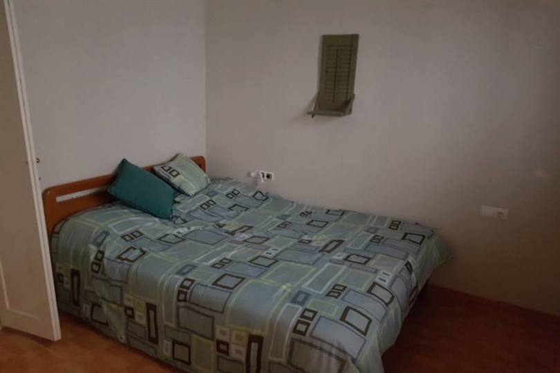 Alicante,Alicante,España,3 Bedrooms Bedrooms,1 BañoBathrooms,Pisos,13900