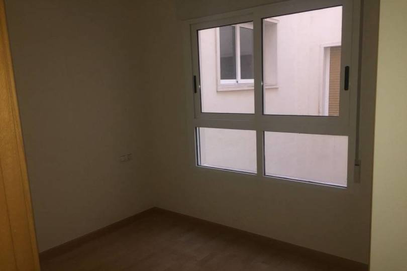 Alicante,Alicante,España,2 Bedrooms Bedrooms,1 BañoBathrooms,Pisos,13902