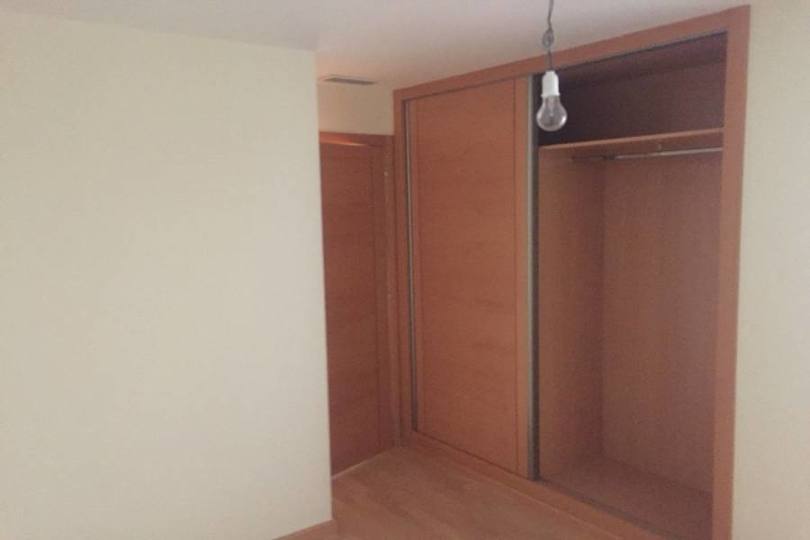 Alicante,Alicante,España,2 Bedrooms Bedrooms,1 BañoBathrooms,Pisos,13902
