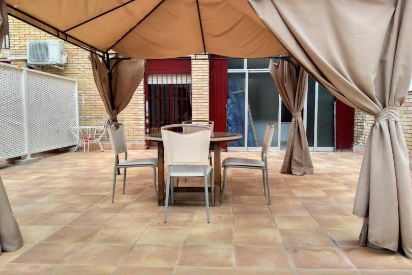Alicante,Alicante,España,3 Bedrooms Bedrooms,1 BañoBathrooms,Pisos,13906