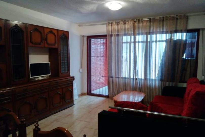 Alicante,Alicante,España,3 Bedrooms Bedrooms,1 BañoBathrooms,Pisos,13906