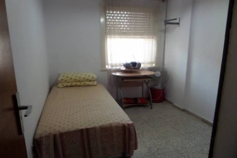 Alicante,Alicante,España,2 Bedrooms Bedrooms,1 BañoBathrooms,Pisos,13913