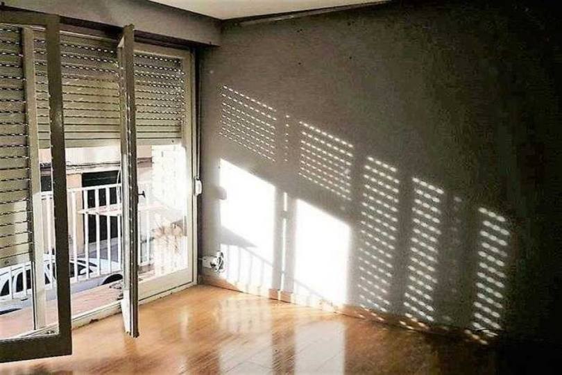 Alicante,Alicante,España,3 Bedrooms Bedrooms,1 BañoBathrooms,Pisos,13923