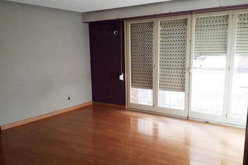 Alicante,Alicante,España,3 Bedrooms Bedrooms,1 BañoBathrooms,Pisos,13923
