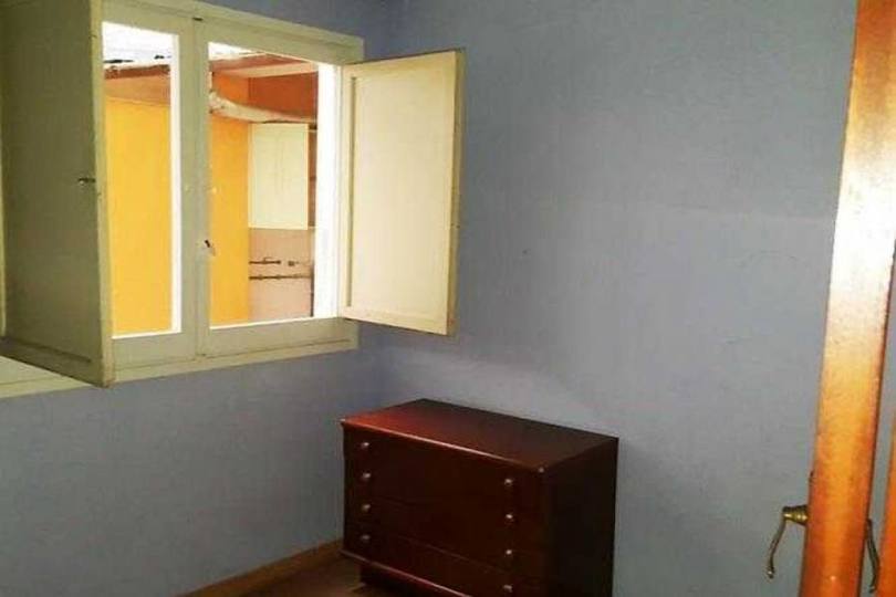 Alicante,Alicante,España,3 Bedrooms Bedrooms,1 BañoBathrooms,Pisos,13923