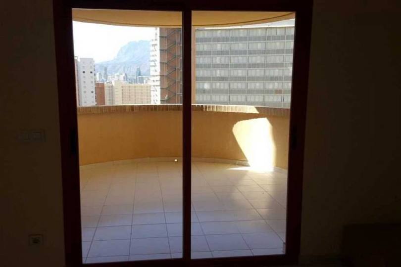 Benidorm,Alicante,España,3 Bedrooms Bedrooms,1 BañoBathrooms,Pisos,13934